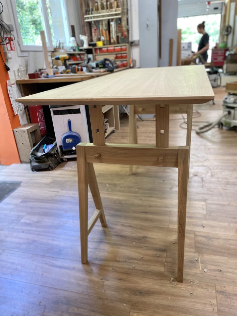 La table d'architecte à tréteaux en chêne - BdM Ateliers